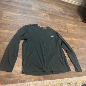 The North Face FlashDry Green Long-Sleeve Shirt – Men’s Large – Moisture-Wicking
